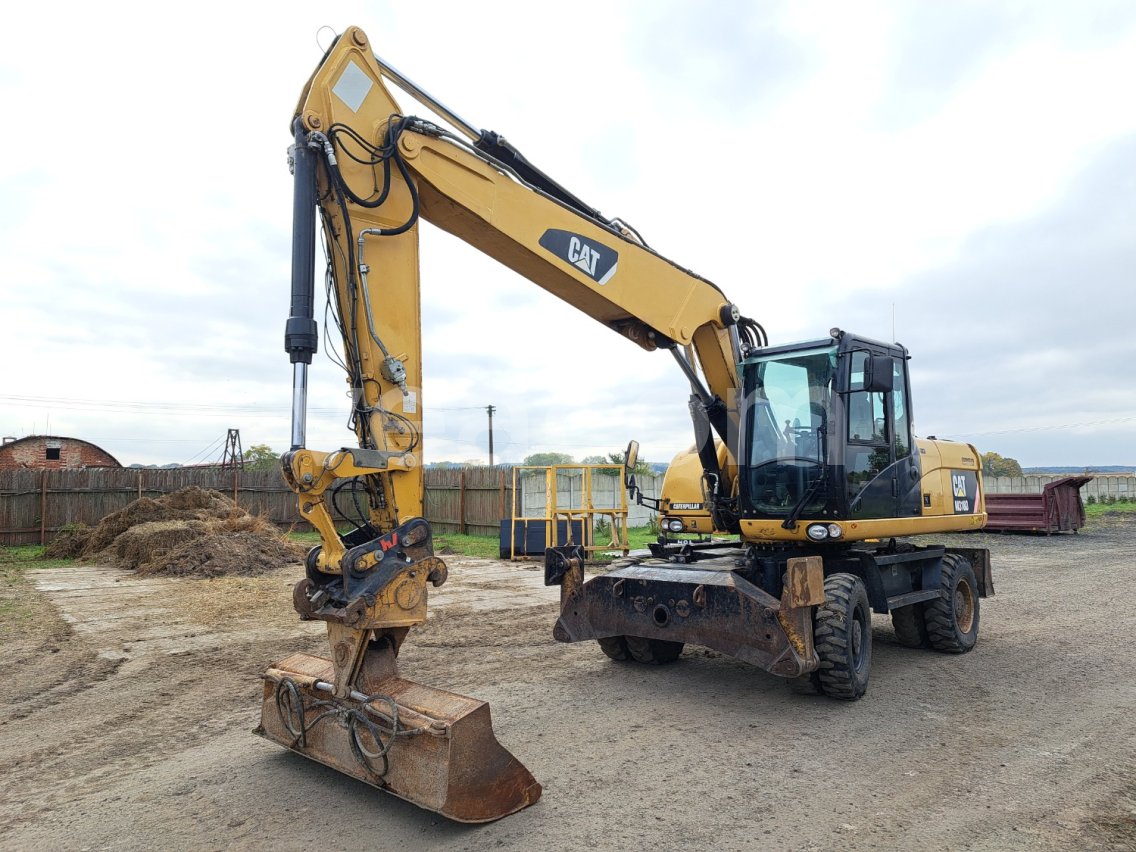 Online aukce: CATERPILLAR  M 318 D