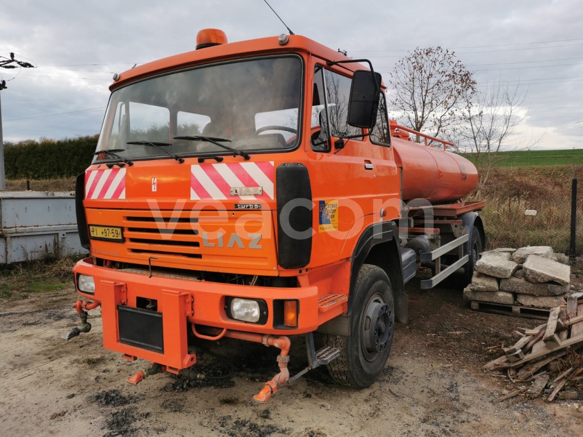 Online auction: LIAZ  110.850