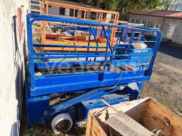 Online auction:   UPRIGHT 101000-001