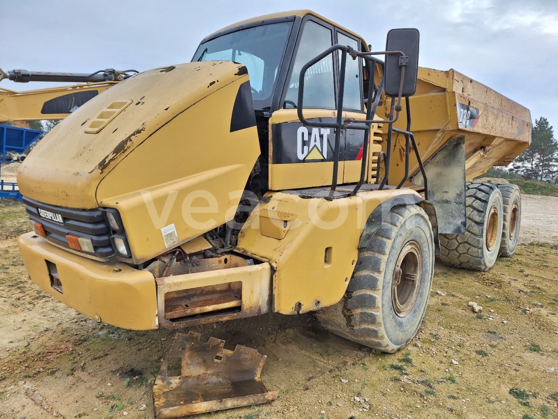 Online aukce: CATERPILLAR  730