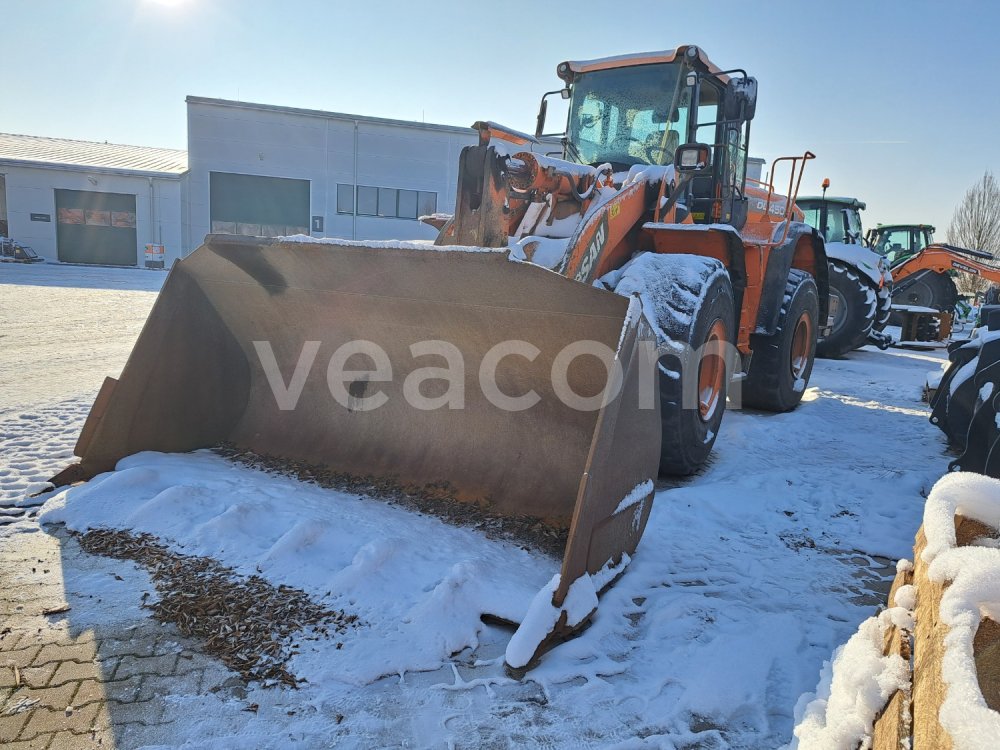 Online aukce: DOOSAN  DL 450-3