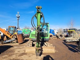 Online auction: JCB  8080