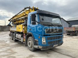 Online auction: VOLVO  FM12 340 6X2 + CIFA 32M