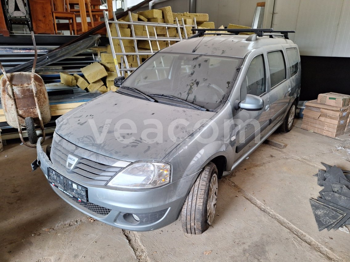 Online auction: DACIA  LOGAN