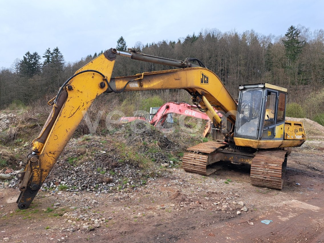 Online auction:   JCB 818 SUPER