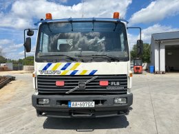 Online auction: VOLVO  FL618 + HR