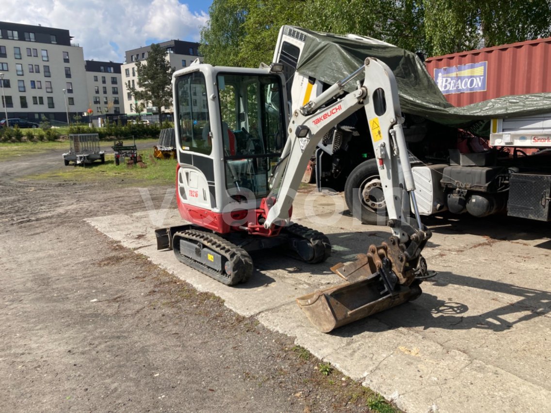 Online aukce: TAKEUCHI  TB216