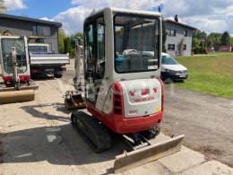 Online aukce: TAKEUCHI  TB216