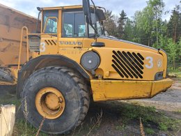 Online aukce: VOLVO  A40D
