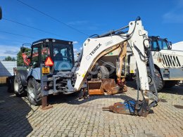 Online auction: TEREX  TLB 990 PS 4X4