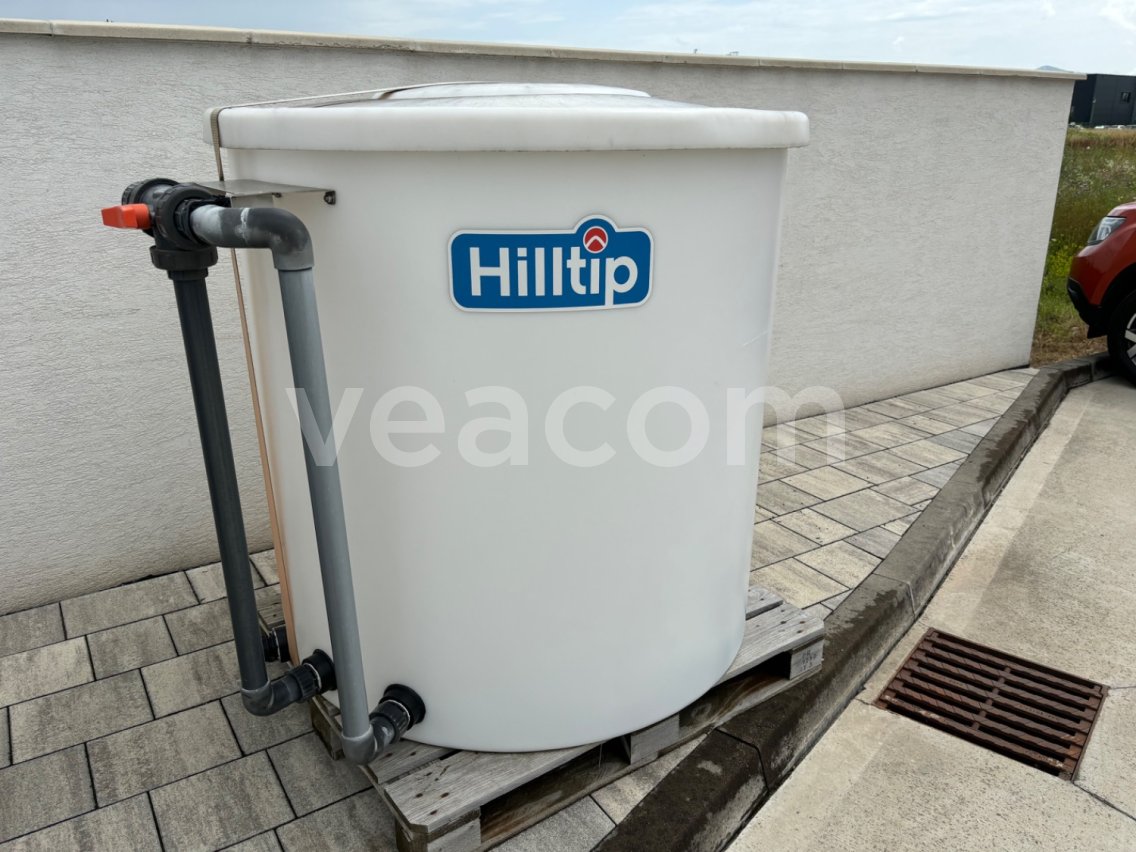 Online auction:   HILLTIP BRINEMIXX 1400L - NÁDRŽ NA VÝROBU SOĽANKY S ČERPADLOM