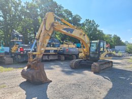 Online auction: CATERPILLAR  320CL