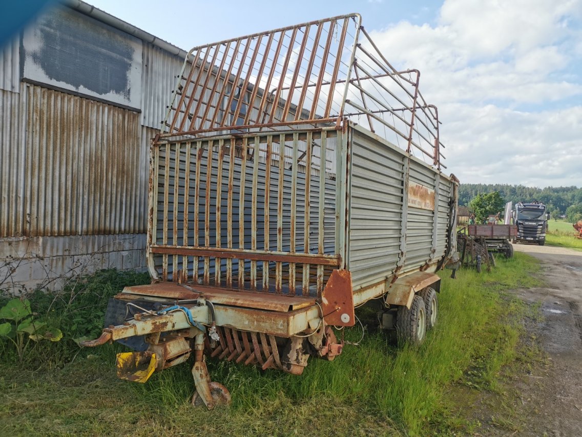 Online auction: STS  MV3-042