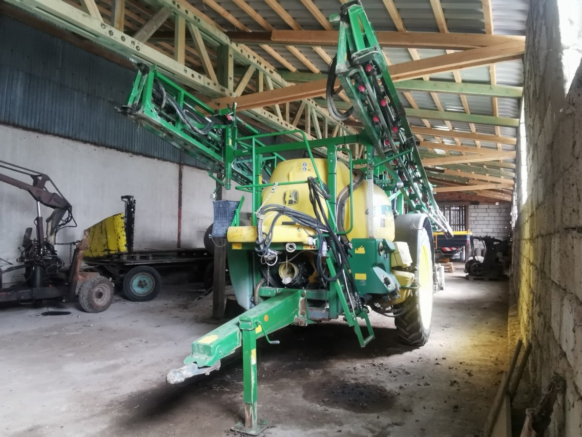 Online auction: JOHN DEERE  732