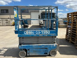 Online auction:   GENIE GS-1930