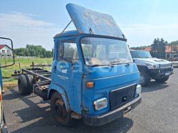 Online auction: AVIA  31.1 N + AVIA 31.1 N. NÁHRADNÍ DÍLY