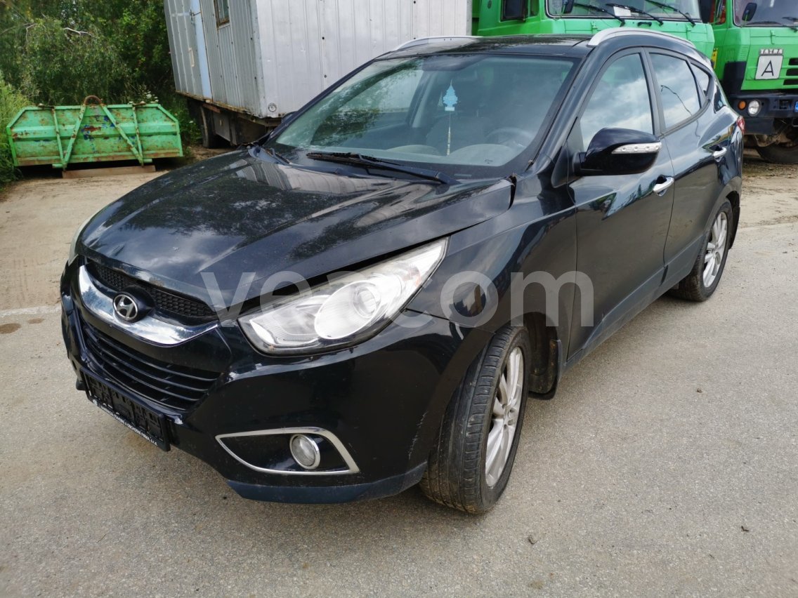 Online aukce: HYUNDAI  IX 35 4X4