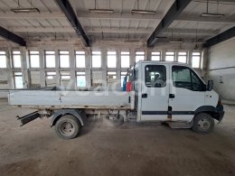 Online auction: RENAULT  MASCOTT