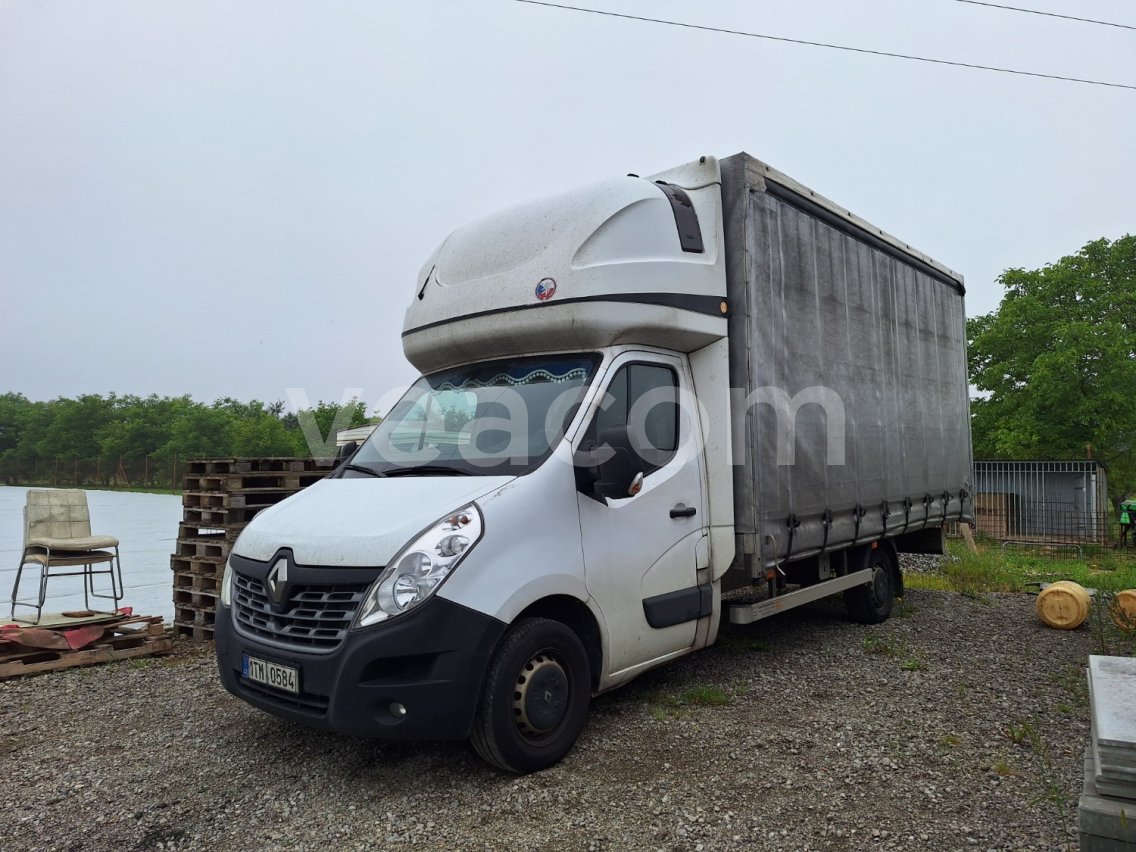 Online auction: RENAULT  MASTER