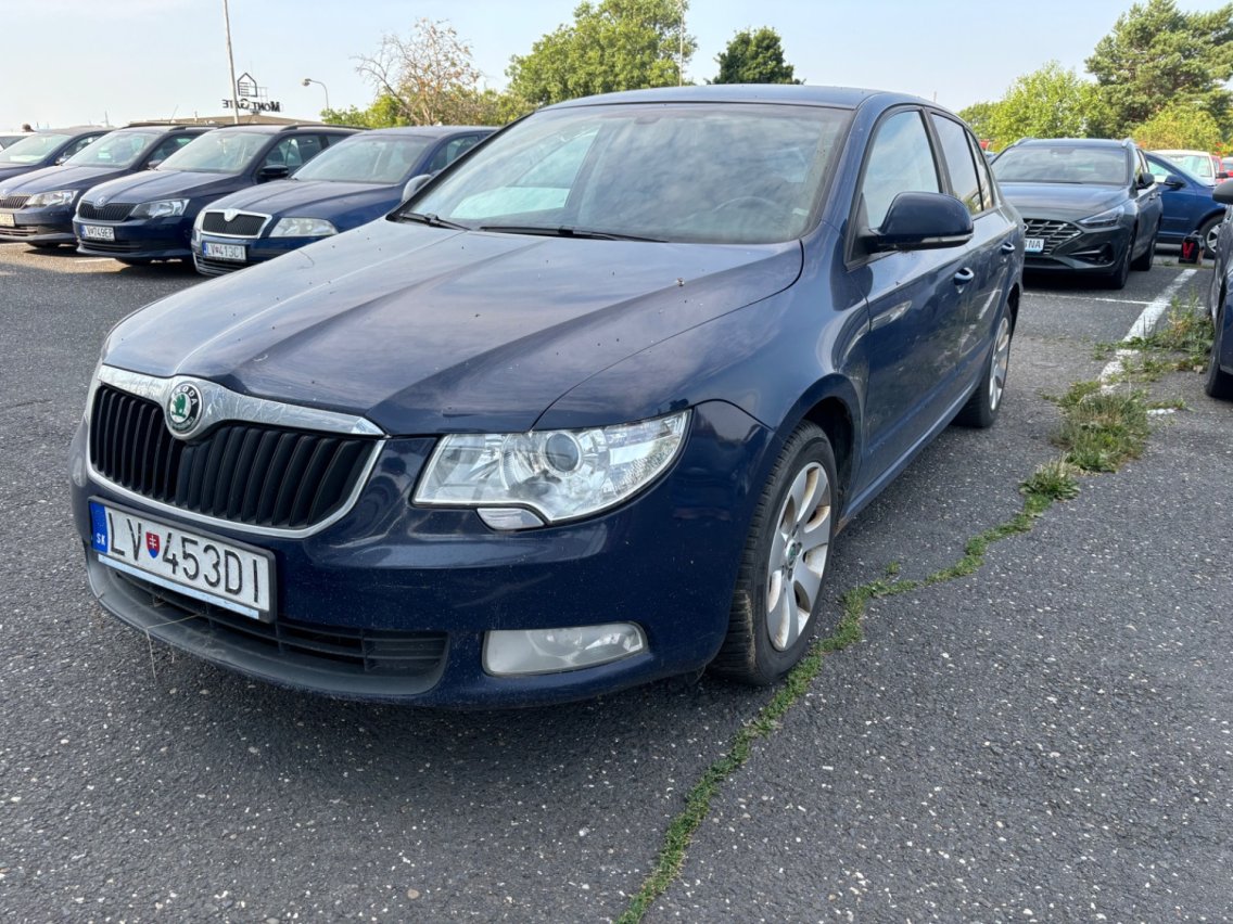 Online auction: ŠKODA  SUPERB