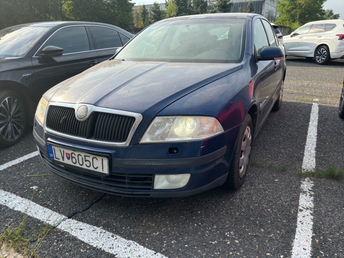 Online árverés: ŠKODA  OCTAVIA