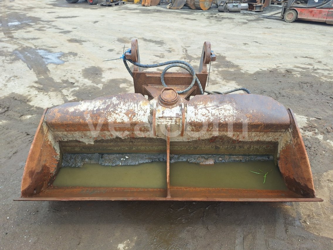 Online auction:   VERACHTER CW30