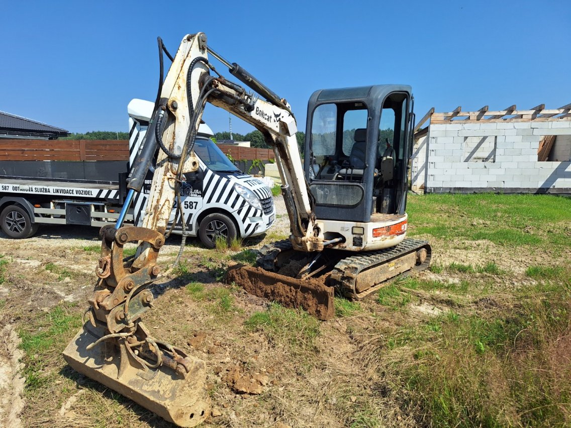 Online auction: BOBCAT  428 EG