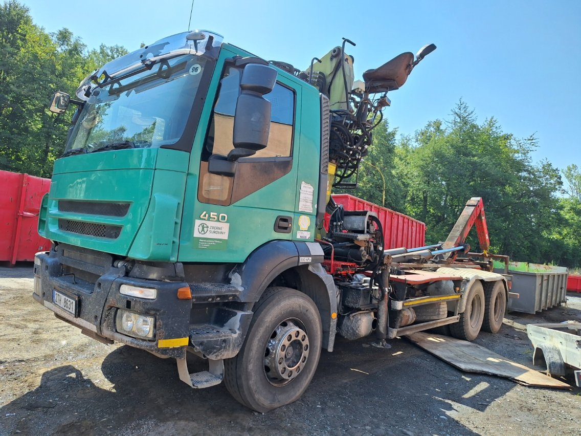 Online auction: IVECO  TRAKKER 450 + HR, 6X4