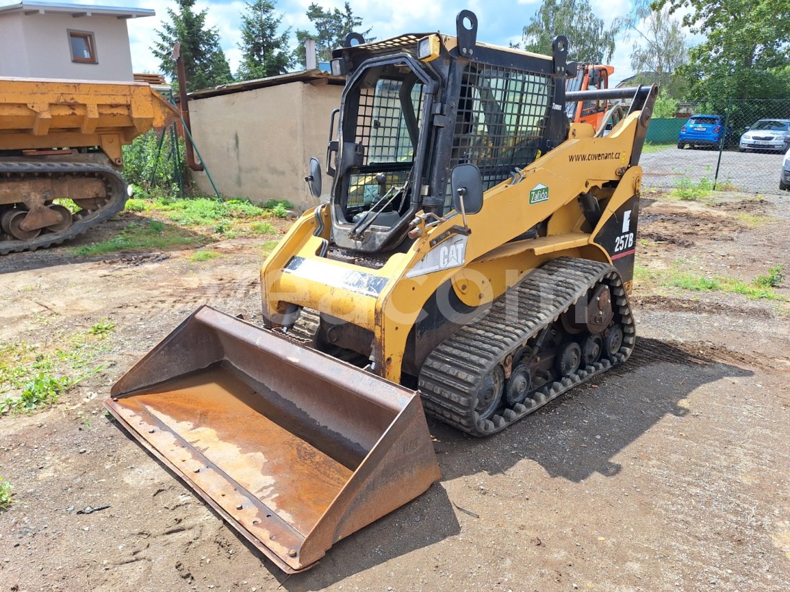 Online-Versteigerung: CAT  257B