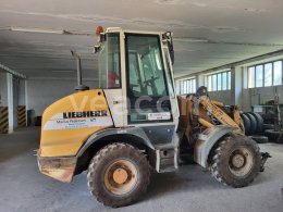 Online árverés: LIEBHERR  L507 STEREO