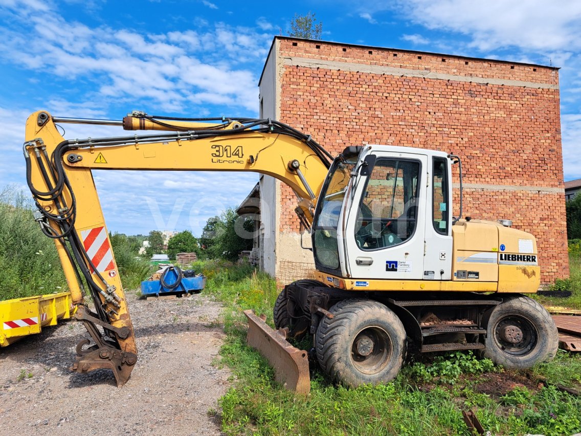 Интернет-аукцион: LIEBHERR  A 314