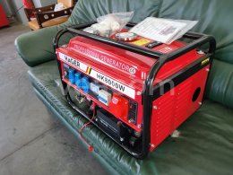 Online auction:   2KS HAGER HK8000W