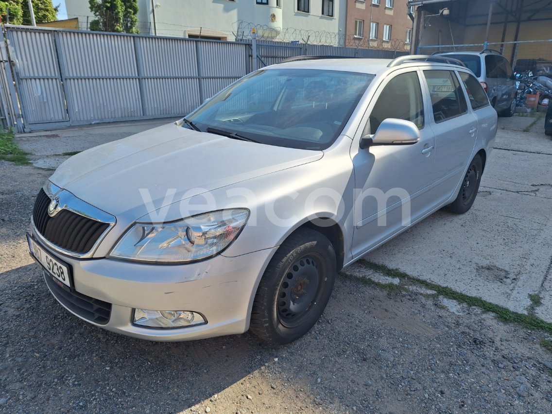 Online árverés: ŠKODA  OCTAVIA