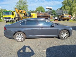 Online auction: VOLKSWAGEN  PASSAT