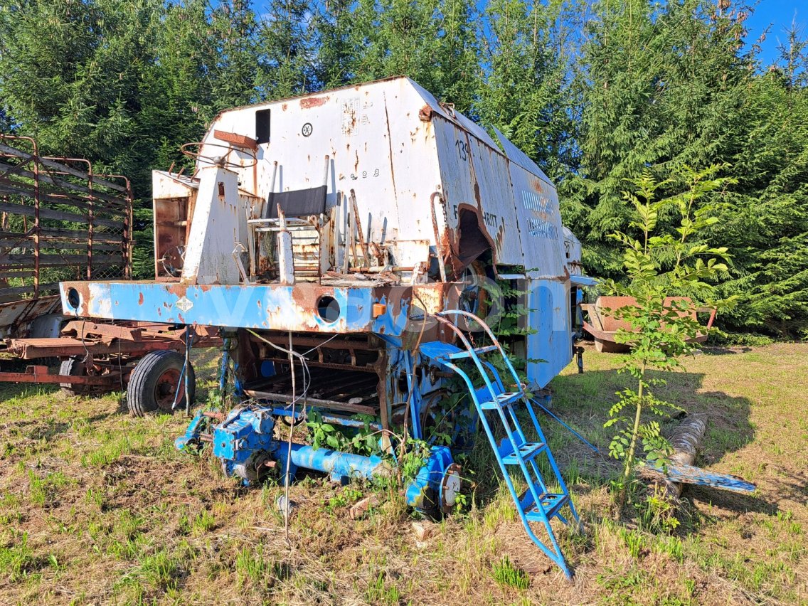 Інтернет-аукціон: FORTSCHRITT  SKELET SAMOJÍZDNÉ SKLÍZECÍ MLÁTIČKY  E 512