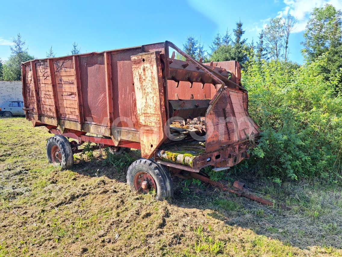 Online-Versteigerung:   KRMNÝ VŮZ KTY-10A