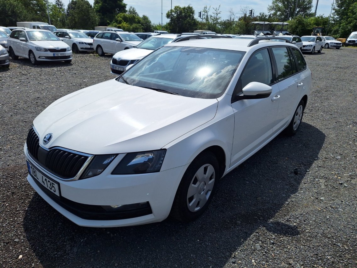 Online auction: ŠKODA  OCTAVIA