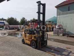 Online auction: CATERPILLAR  20