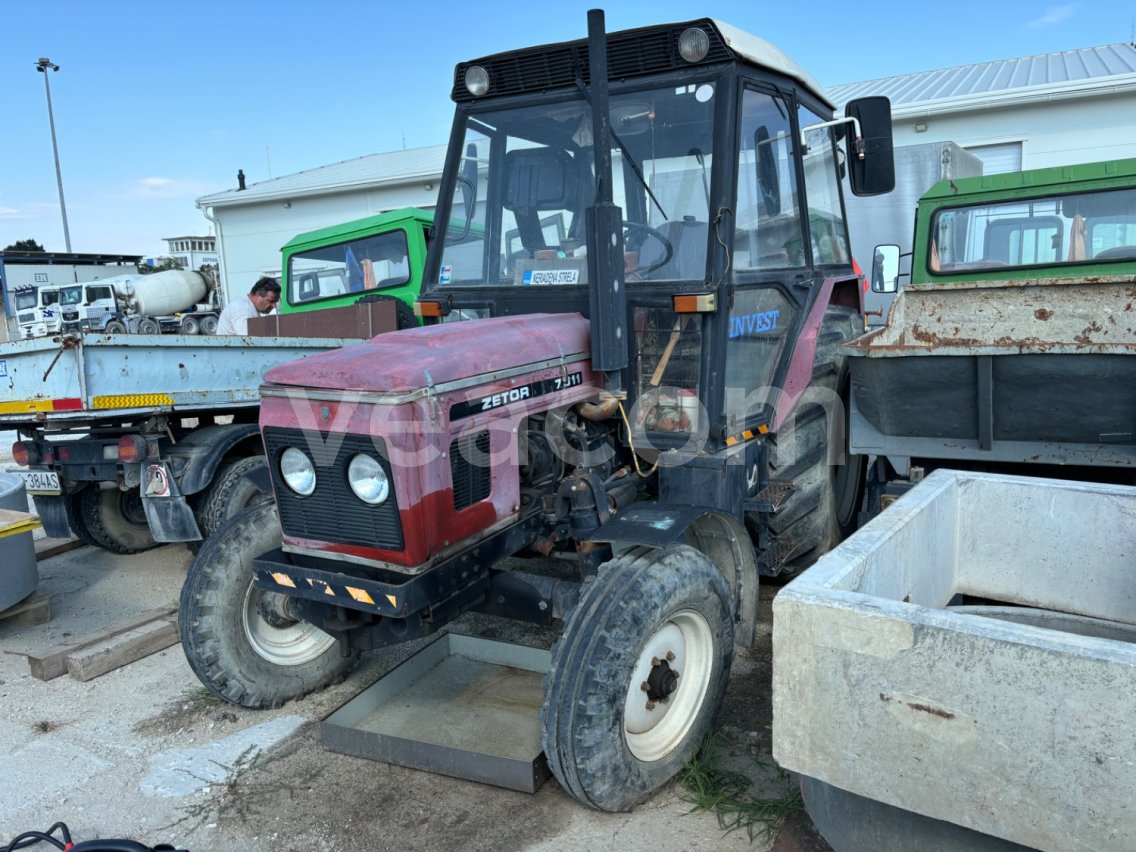 Online auction: ZETOR  7011