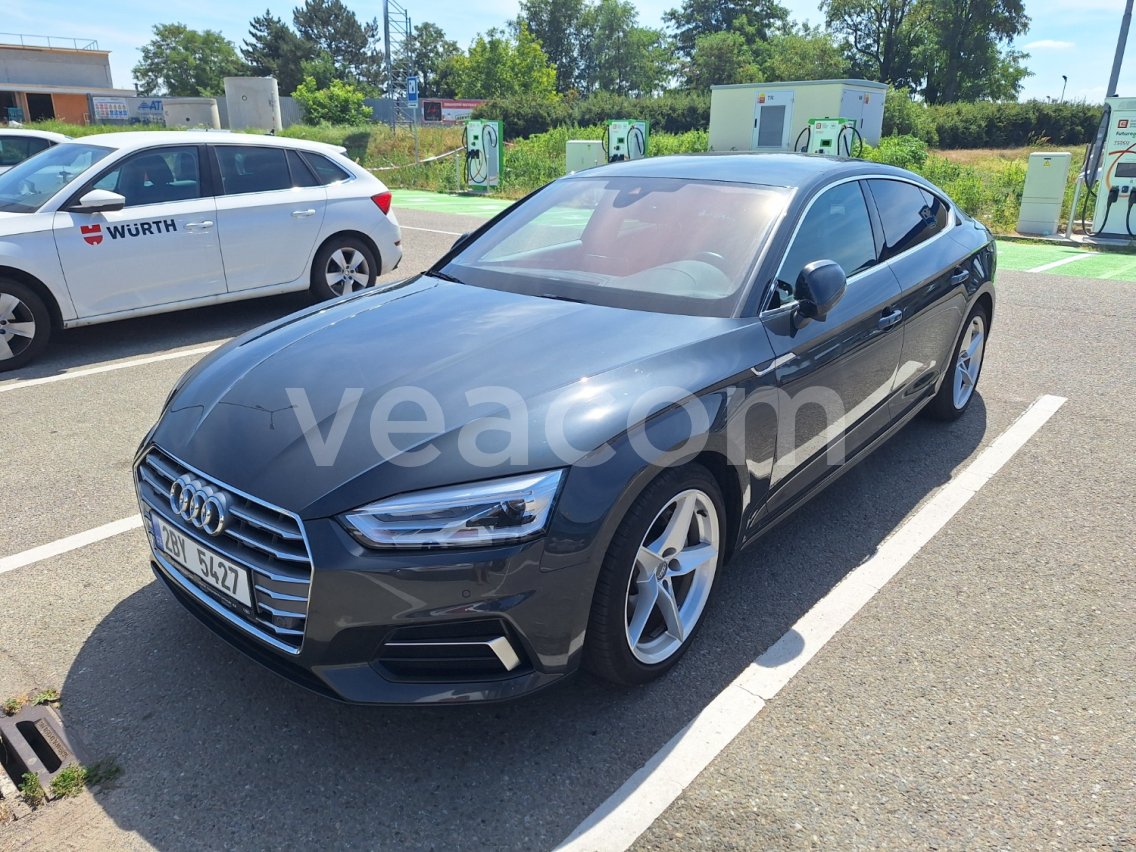 Online árverés: AUDI  A5 SPORTBACK