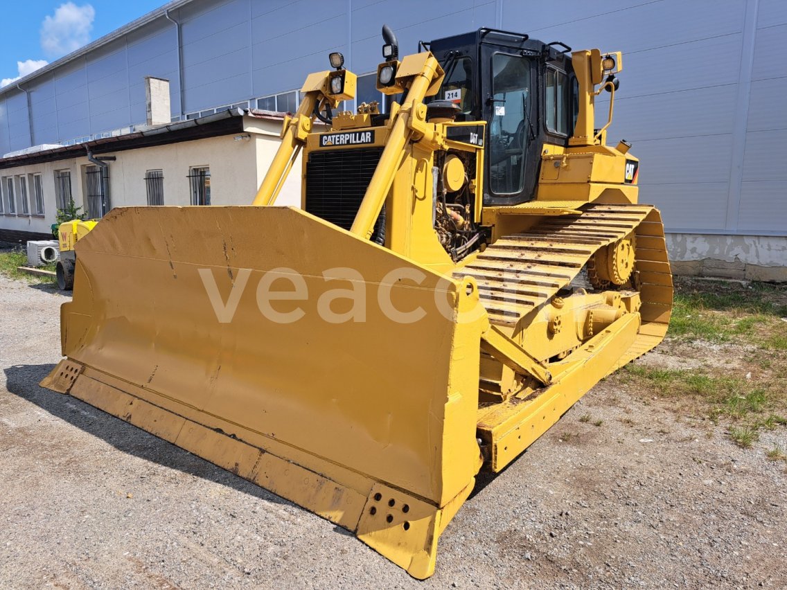 Online aukce: CATERPILLAR  D6T