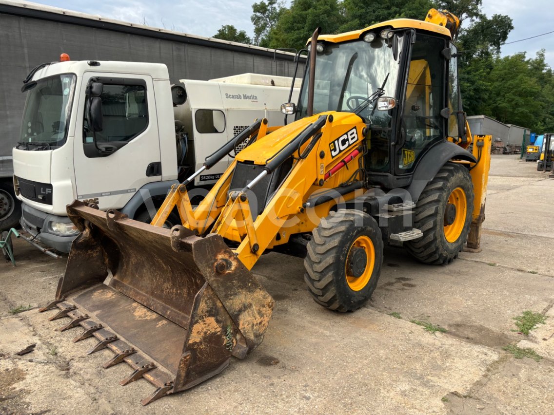 Online aukce: JCB  3CX