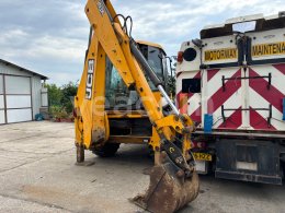 Online auction: JCB  3CX