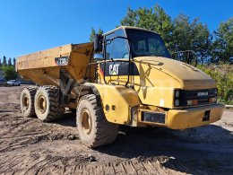 Online aukce: CATERPILLAR  730