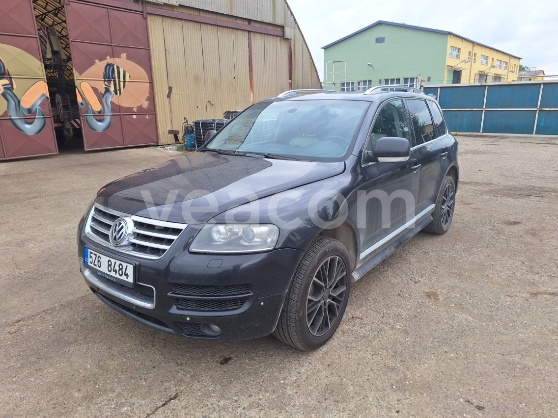 Online auction: VOLKSWAGEN  TOUAREG EXCLUSIVE 4X4