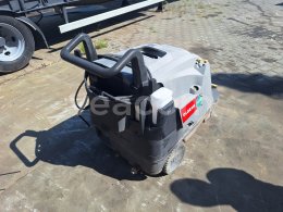 Online aukce: KARCHER  HDS8/18