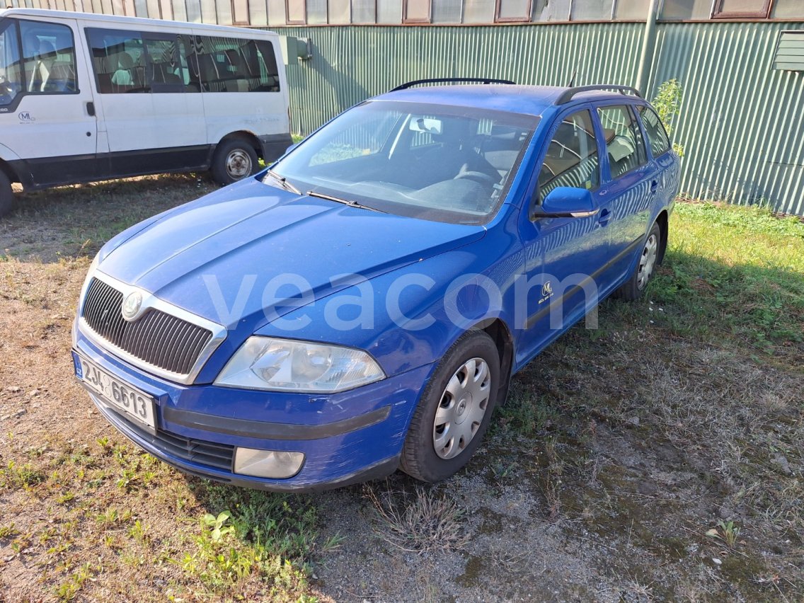 Online árverés: ŠKODA  OCTAVIA