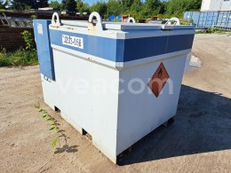 Online árverés:  BERG-O-TOOL IBC 1000L