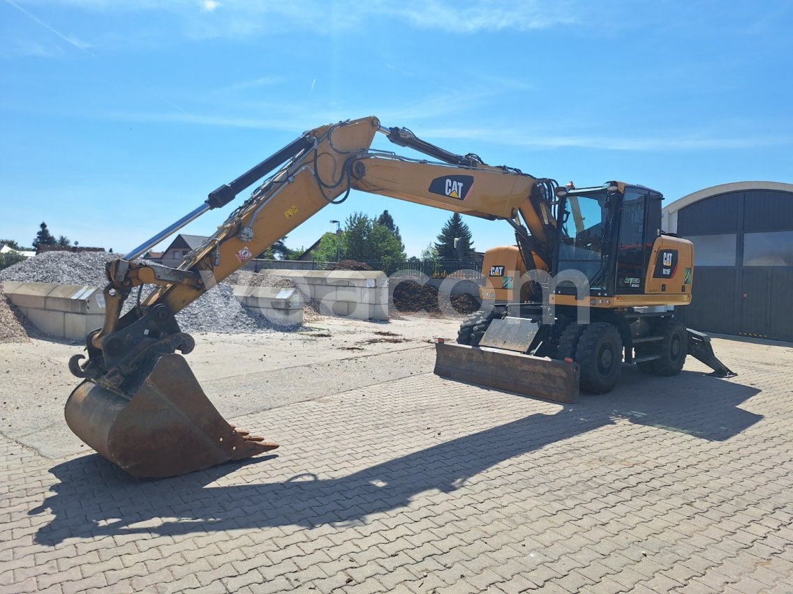 Online aukce: CATERPILLAR  M316F 4X4