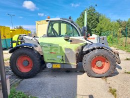 Aukcja internetowa: CLAAS  SCORPION 7045